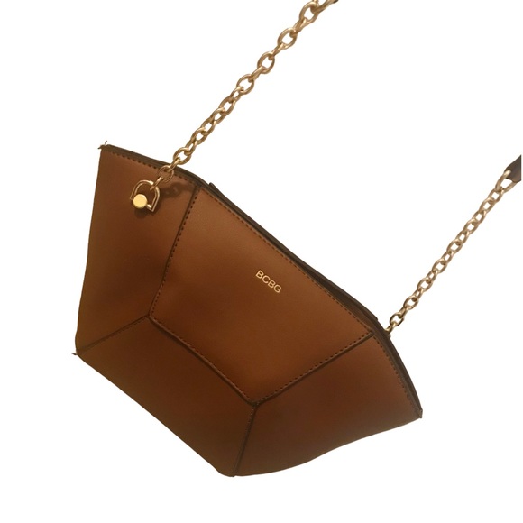 🆕🔥BCBG SUPER CUTE CHESTNUT BROWN LEATHER BUCKET&GOLD:HARDWARE CROSSBODY/PURSE - Picture 6 of 16